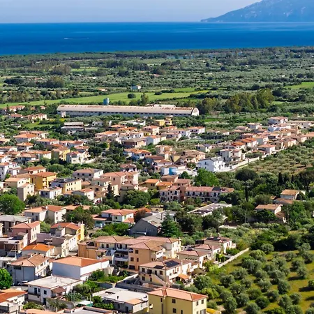 Residenza Il Filo אורוסיי
